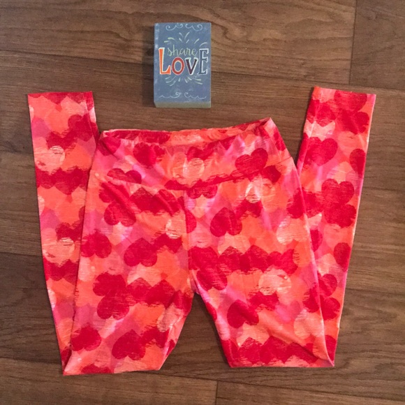 2 for $25 New LuLaRoe Heart 💕 Leggings - Picture 2 of 5